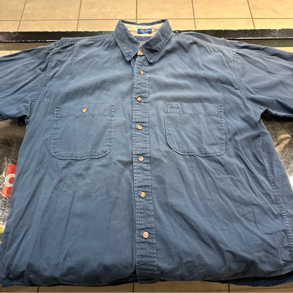 Vintage Pendleton Woolen Mills Navy Button-Up Shirt - 100% Cotton Mens Medium